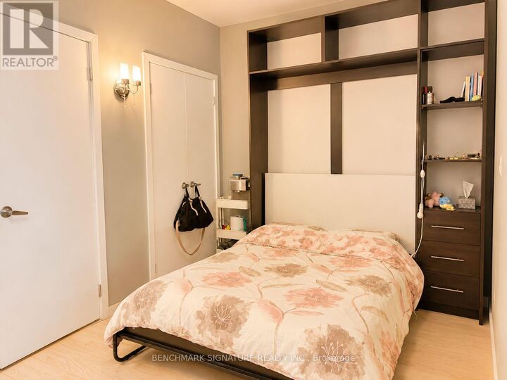 Property Photo:  33 Lombard Street 905  ON M5C 3H8 
