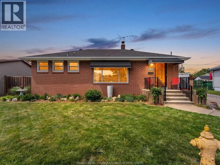 Property Photo:  1384 Granville Crescent  ON N9C 3N8 