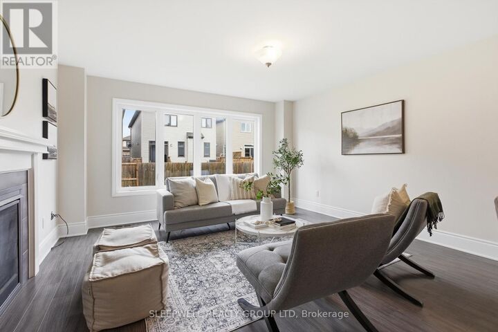 Property Photo: 320 Lipizzaner Street ON K2S 0X9