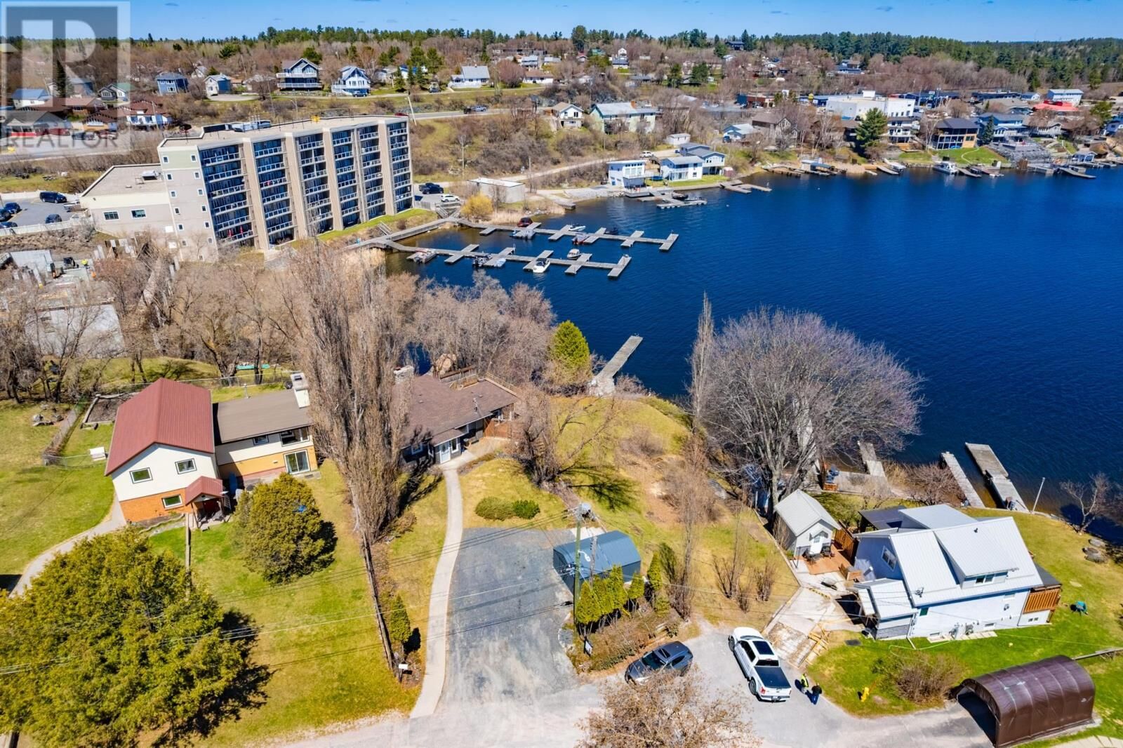 Property Photo: 8 Minnesota Street ON P9N 3P2