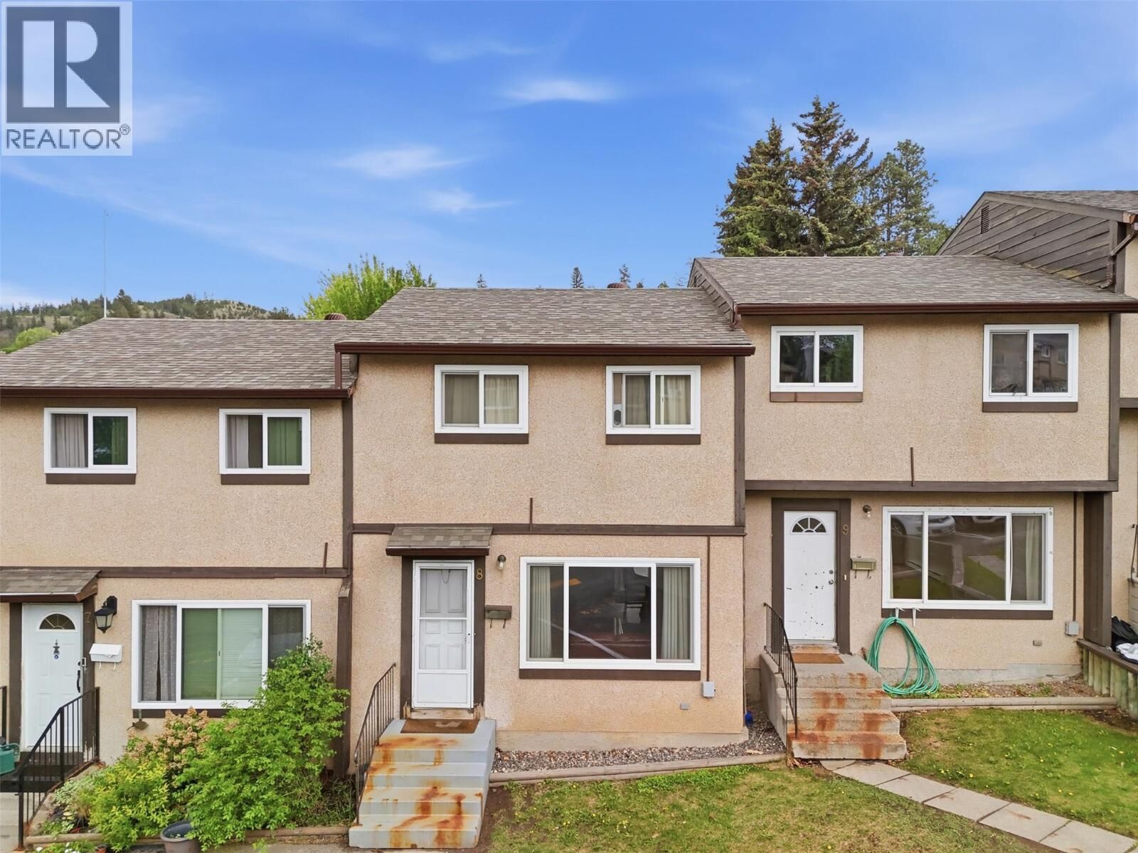 Photo de la propriété:  1605 Summit Drive 8  BC V2E 2A5 