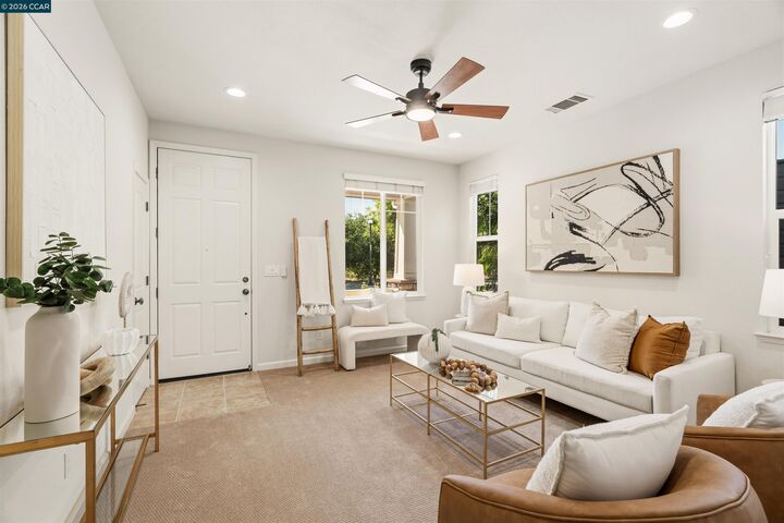 Property Photo: 2851 Enfield St CA 94582