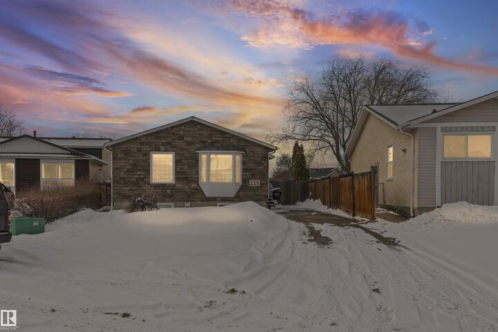 Property Photo:  115 Warwick Road NW  AB T5X 4P7 
