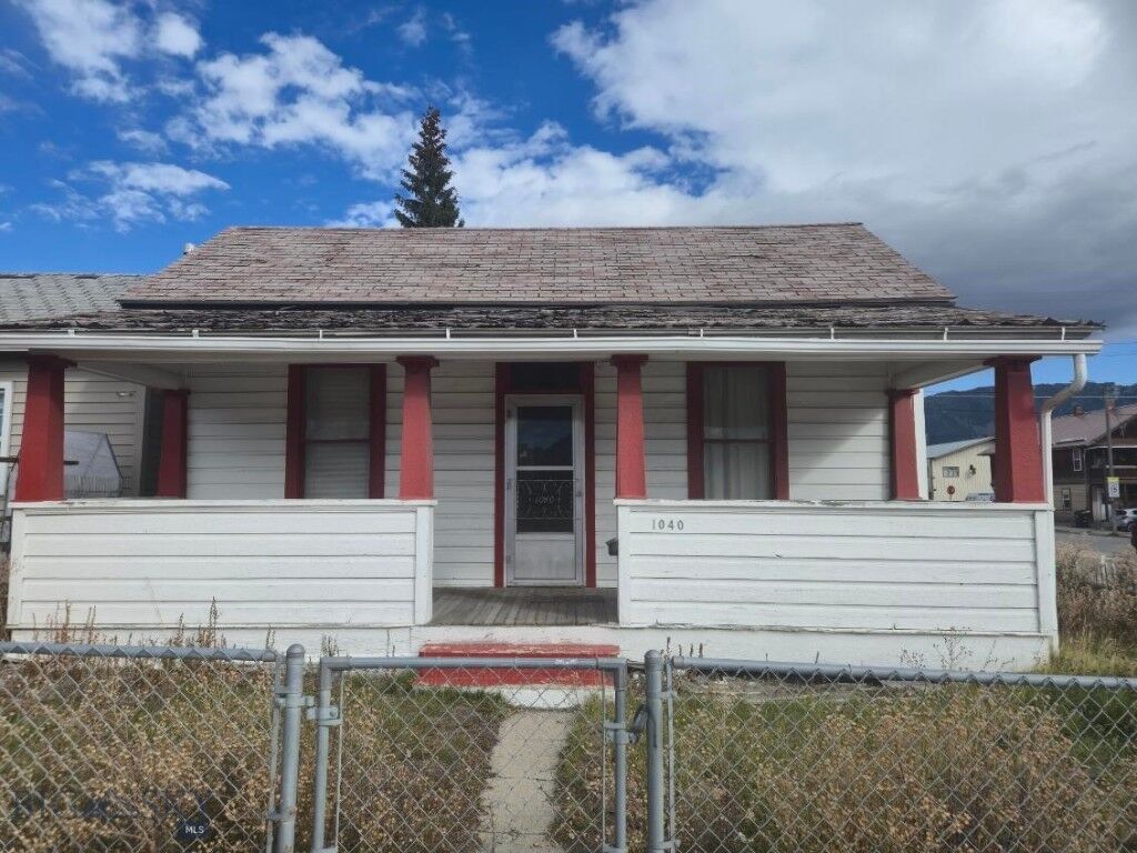 Property Photo: 1040 Utah Avenue MT 59701