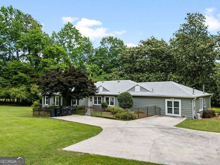 Property Photo:  76 Shadow Lane SW  GA 30165 