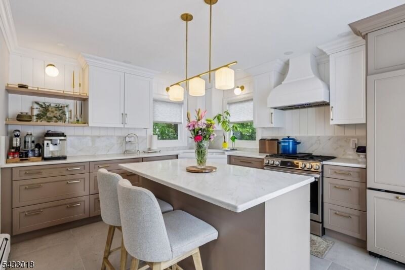 Property Photo: 412 Fenlon Blvd NJ 07014
