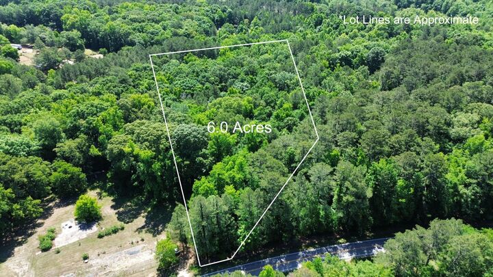 Property Photo: 1040 White Oak Lane GA 30642