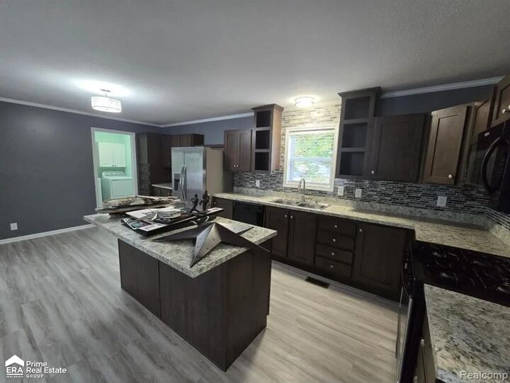 Property Photo:  4101 S Sheridan Road 132  MI 48449 