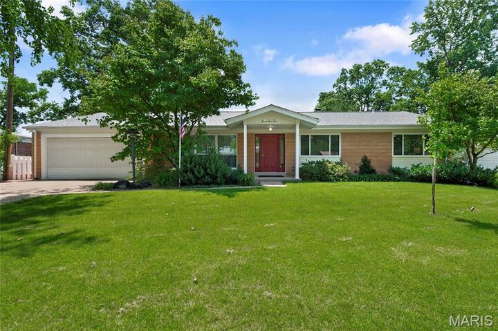 Property Photo: 744 Bergerac Drive MO 63141