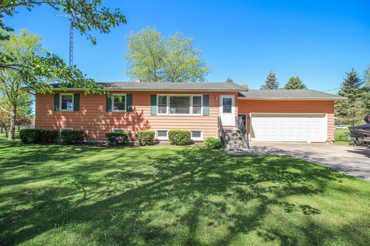 Property Photo:  57436 Gearharts Landing Road  MI 49093 