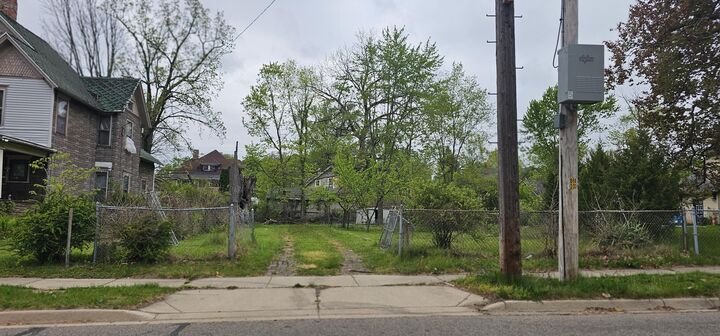 Property Photo:  W Manchester Street  MI 49037 