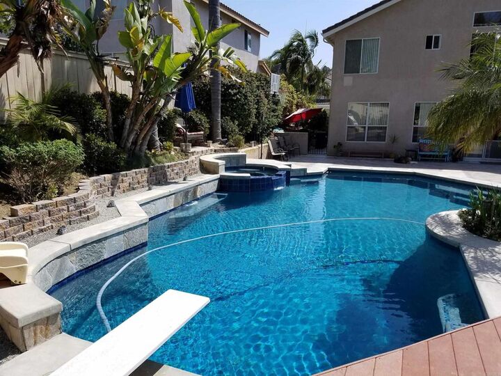 Property Photo:  1418 Woodhaven Drive  CA 92056 