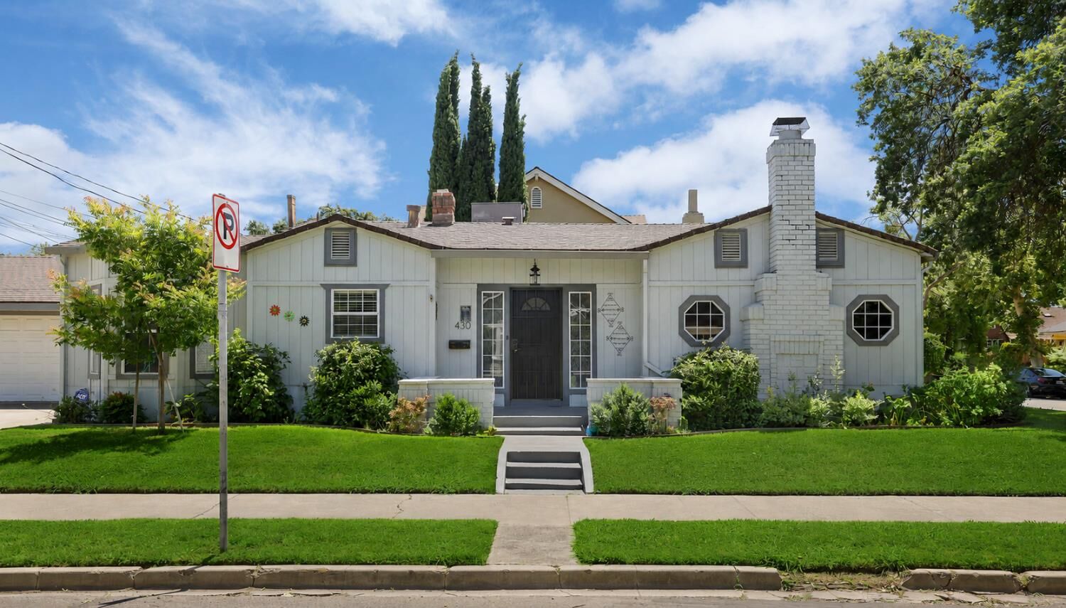 Property Photo:  430 Bedford Road  CA 95204 