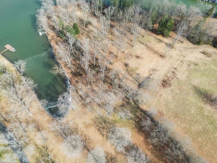 Property Photo: 255 Cherokee Dock Rd TN 37087