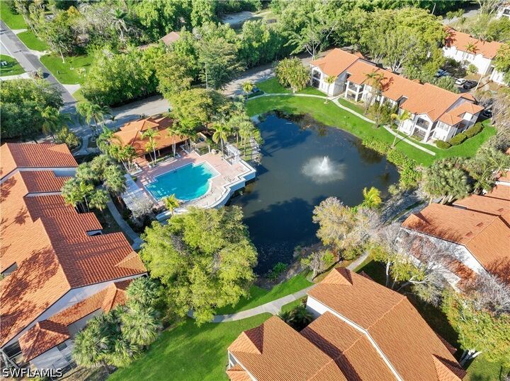 Property Photo:  2058 Arbour Walk Circle 3322  FL 34109 
