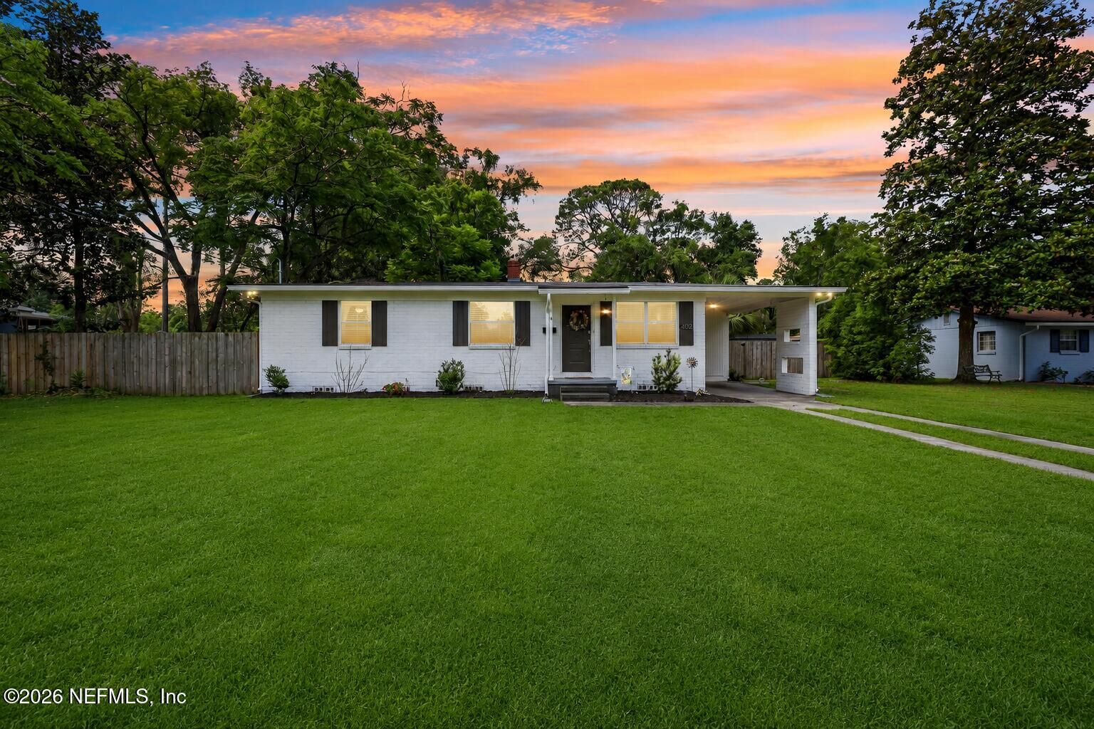 Property Photo: 3024 Yanlee Lane FL 32223