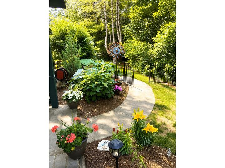 Property Photo: 9 Lake Forest Drive VT 05401