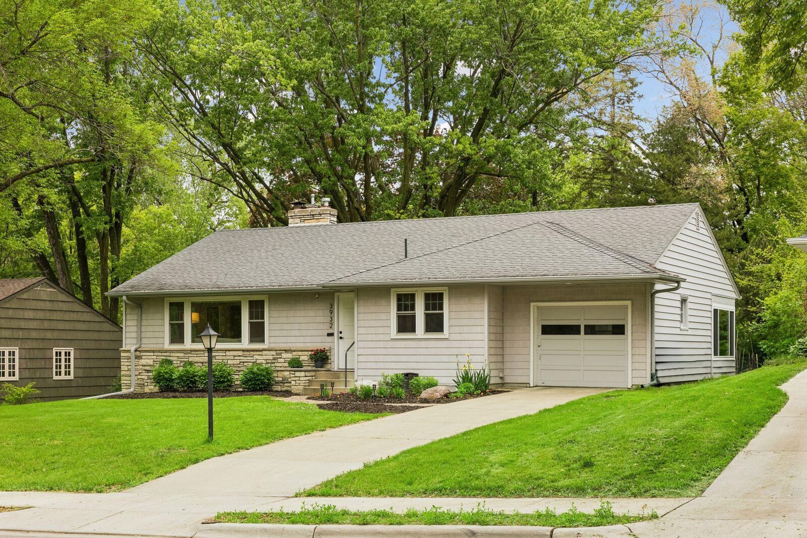 Property Photo: 3932 W 58th Street MN 55424