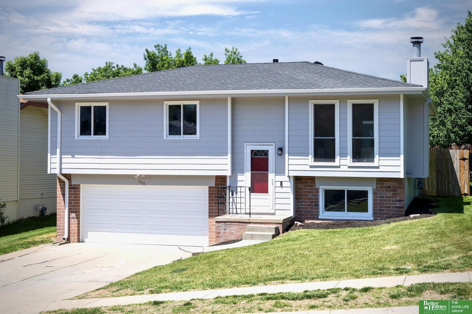 Property Photo:  6116 N 78th Terrace  NE 68134 