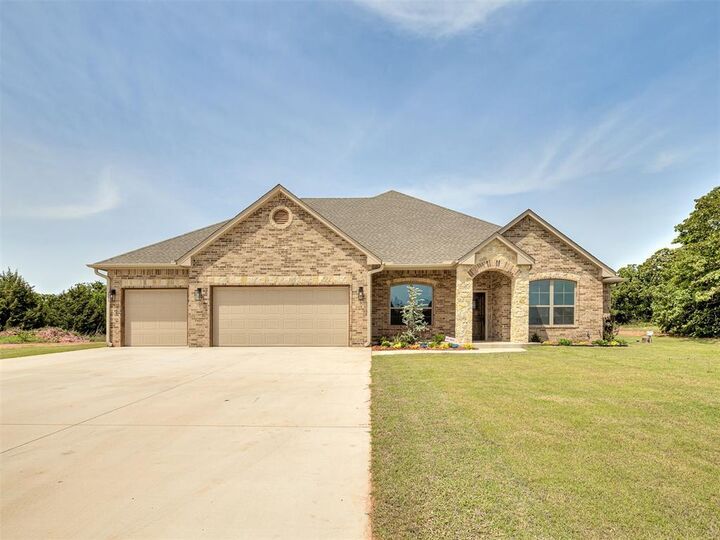 Property Photo:  8060 Longbow  OK 73007 