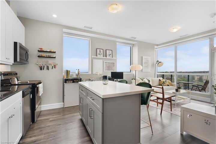 Property Photo:  100 Garment Street 1007  ON N2G 0C3 