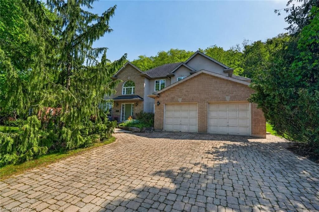 Property Photo:  144 Dorchester Drive  ON L3M 5J9 
