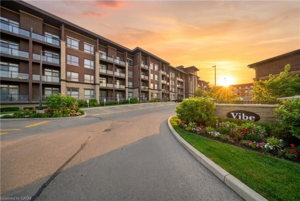 Property Photo:  5010 Corporate Drive 109  ON L7L 0H6 