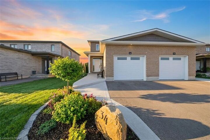 Property Photo: 34 Peachleaf Lane ON N0E 1Y0