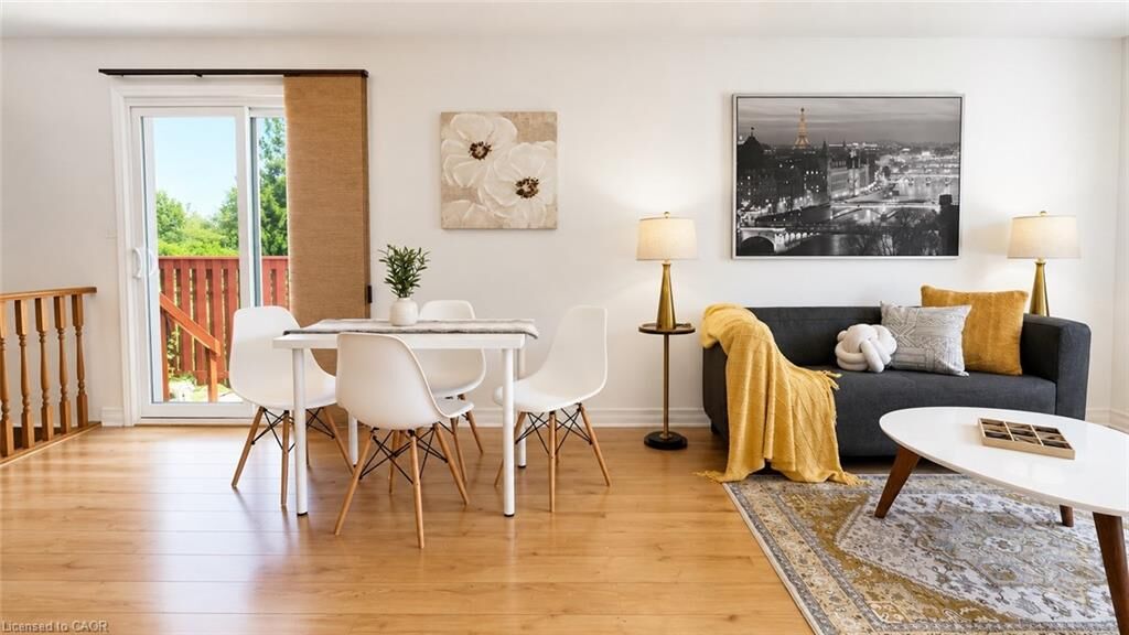 Property Photo:  31 Kinross Street 1  ON N3W 1J7 