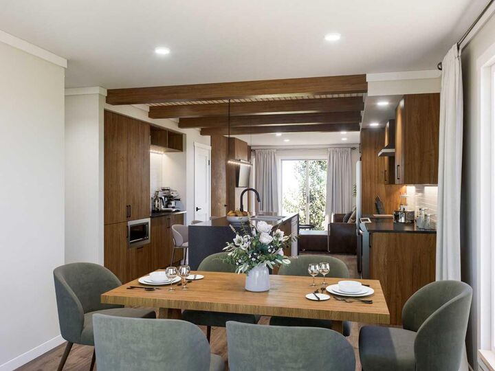 Property Photo:  602 7 Avenue 525  AB T1W 2L5 