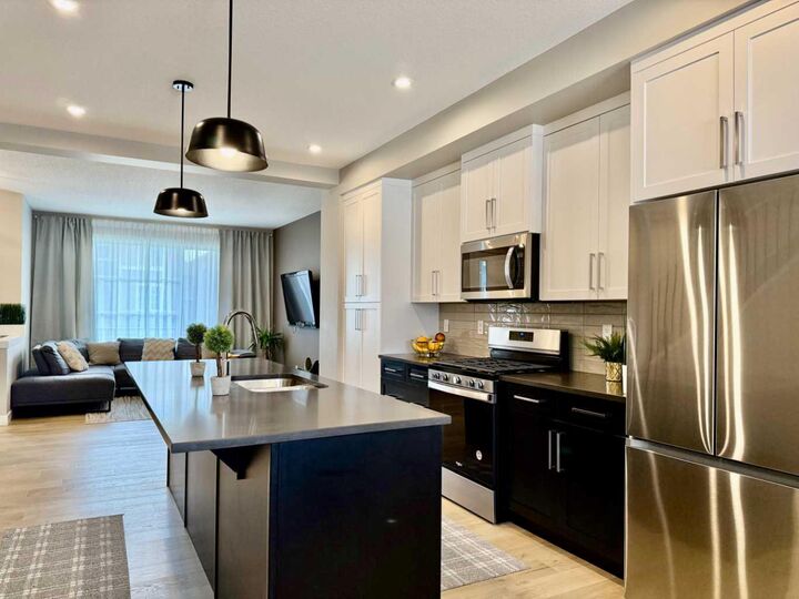 Property Photo:  399 Sora Boulevard SE  AB T3S 0M2 