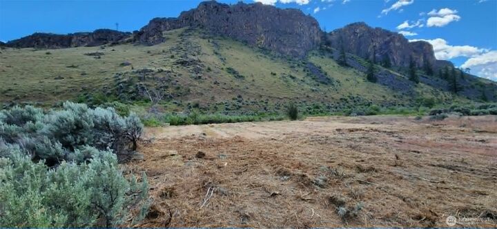 Property Photo: 0 Xxx Lake Naches Dr WA 98937