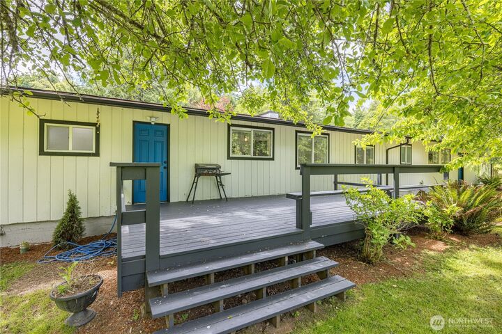 Property Photo:  92  130 Joyce Piedmont  WA 98363 