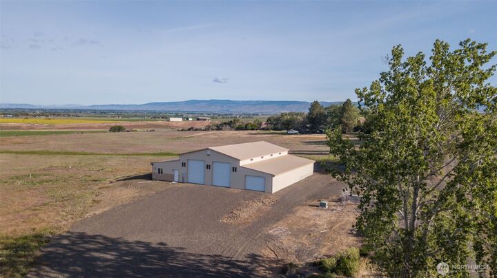 Property Photo: 11335 Vantage Hwy WA 98926
