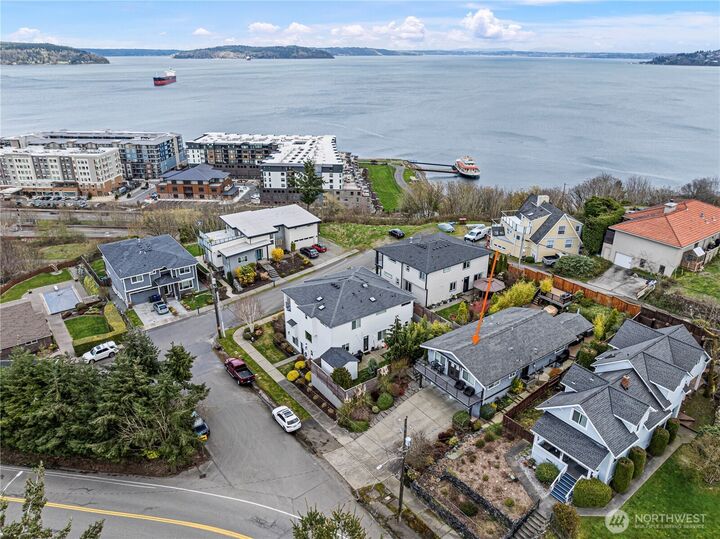 Property Photo:  4819 N Ferdinand Street  WA 98407 