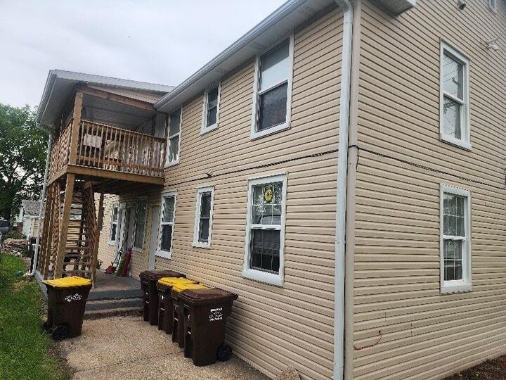 Property Photo:  2304 S 4th Street  IL 61104 