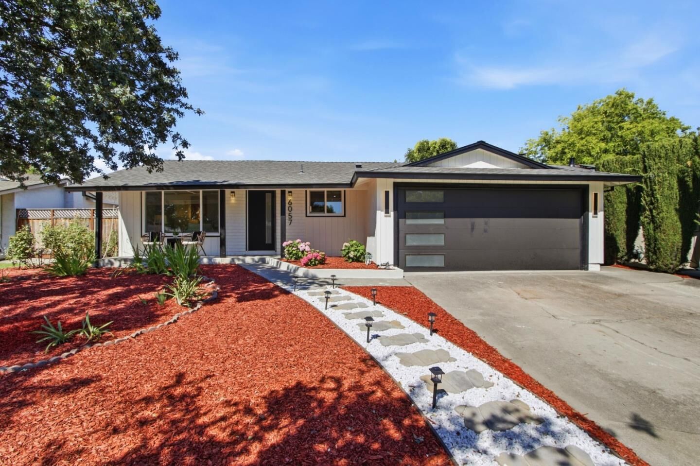 Property Photo:  6057 Pineland Avenue  CA 95123 