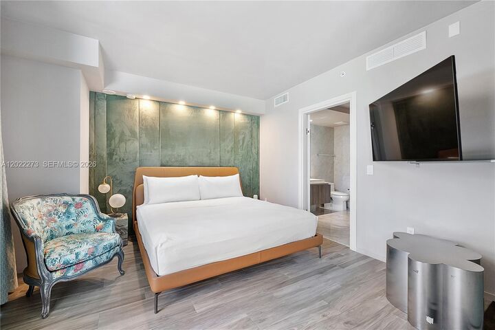 Property Photo: 801 S Miami Ave 1004 FL 33130