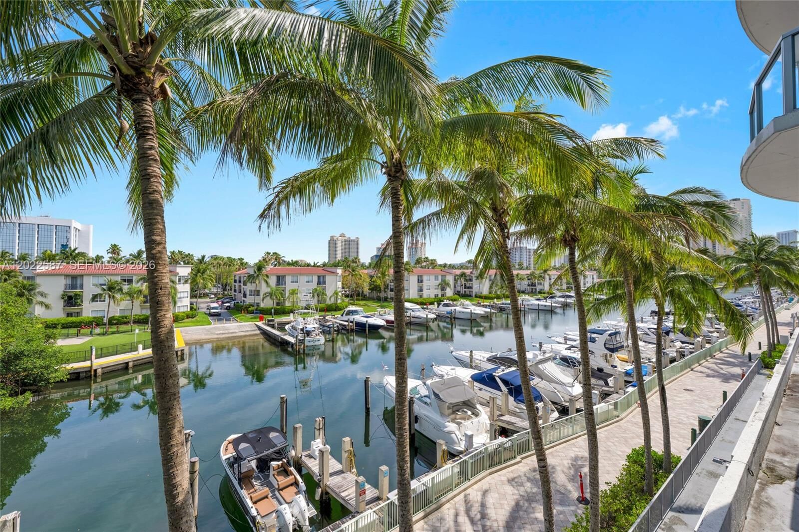 Property Photo:  3029 NE 188th St 301  FL 33180 