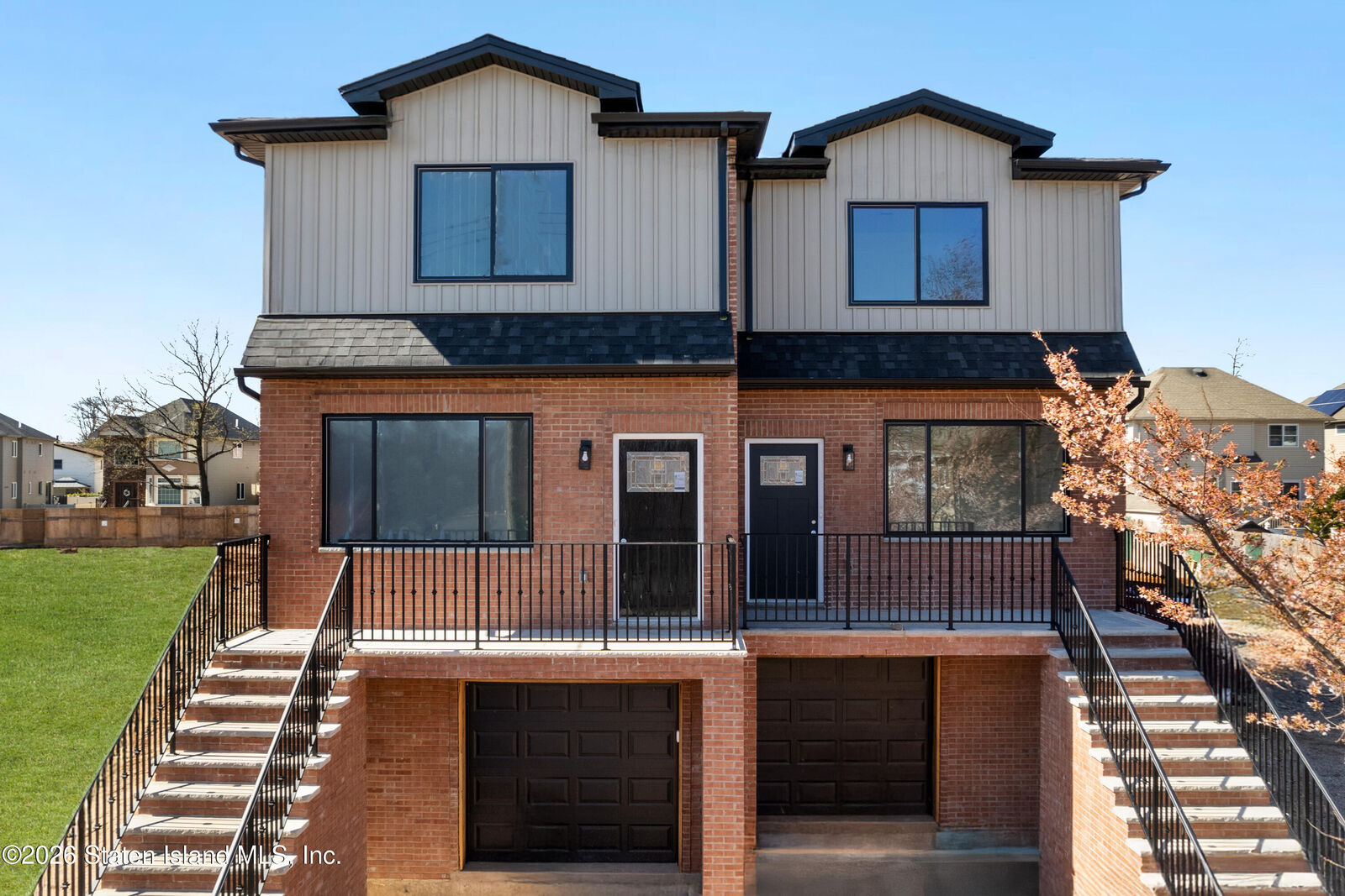 Property Photo:  1016 Annadale Road  NY 10312 