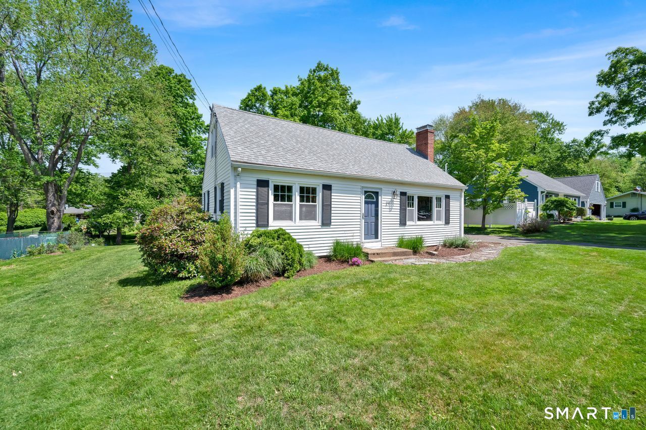 Property Photo: 27 Russell Drive CT 06066