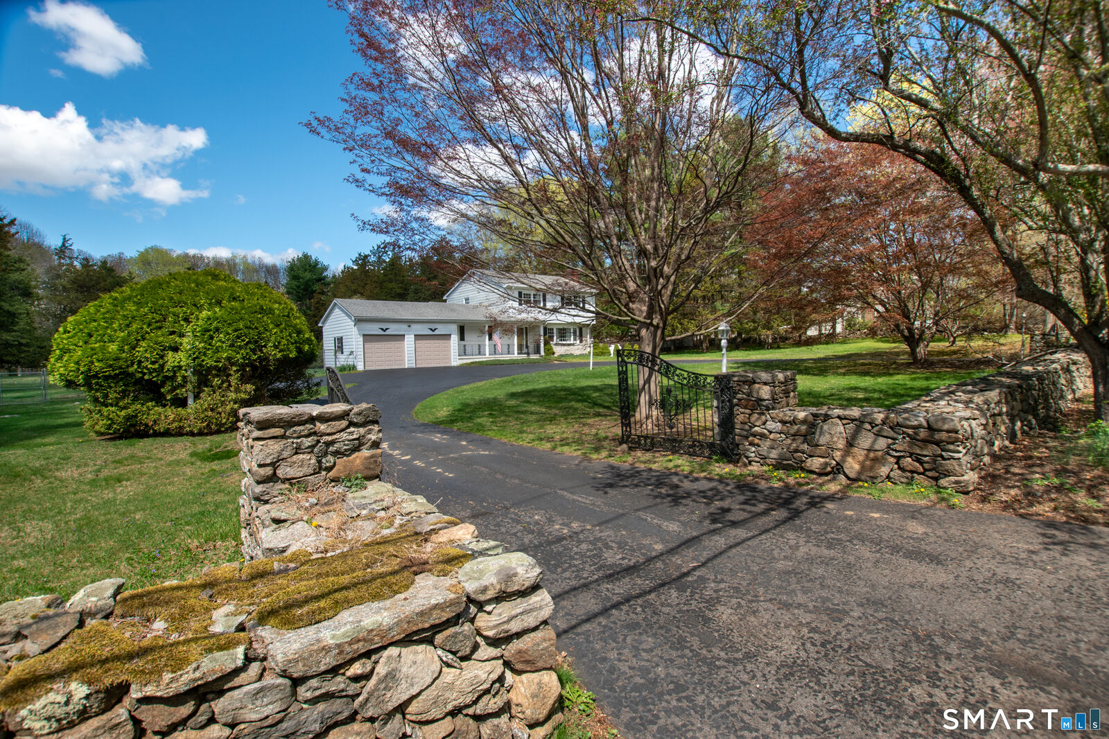 Property Photo: 2010 North Street CT 06824
