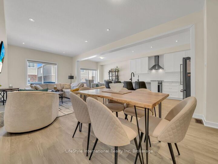 24 Hutchison Road — photo 1