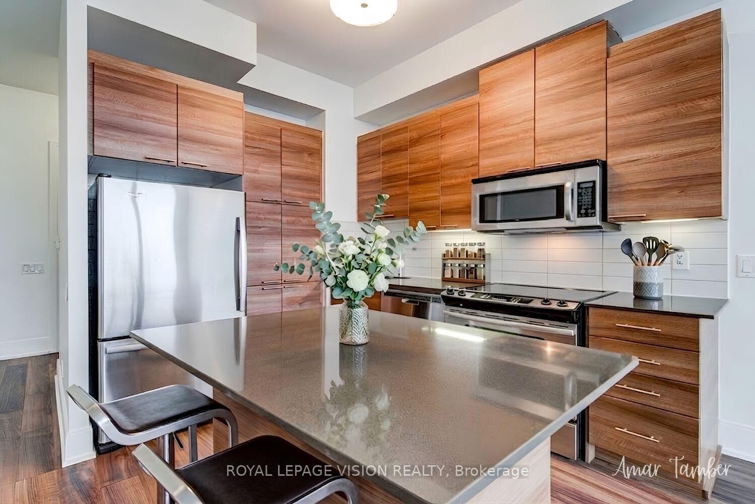 Property Photo: 15 Viking Lane Ph5 ON M9B 0A4
