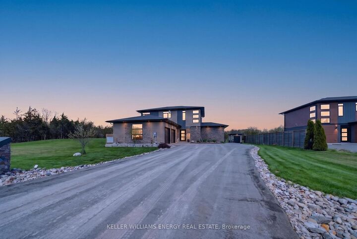 108 Foster Road — photo 1