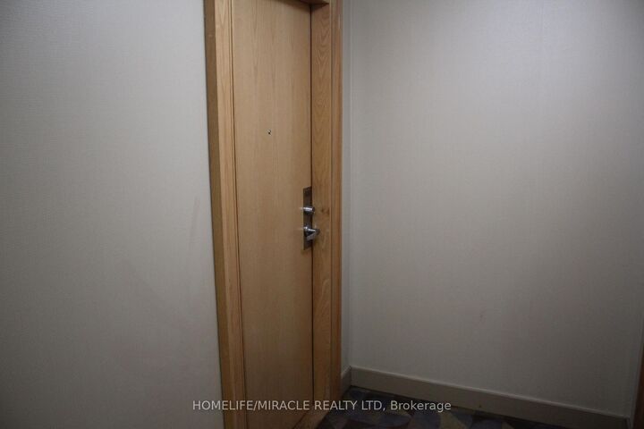 Property Photo:  88 Grangeway Avenue 1608  ON M1H 0A2 