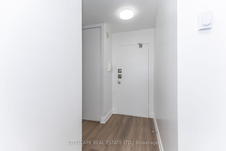 940 Caledonia Road 1005 — photo 1