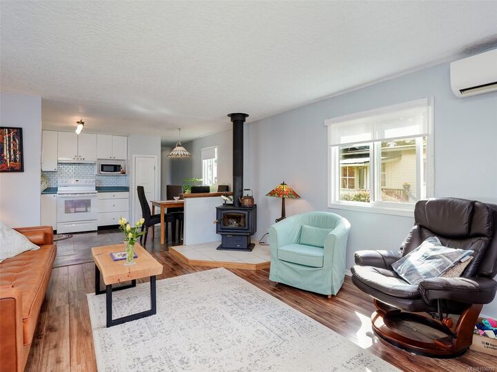 Property Photo:  6947 Grant Rd W 29  BC V9Z 0P2 