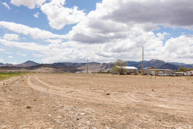 Property Photo: 115 S 200 E UT 84739