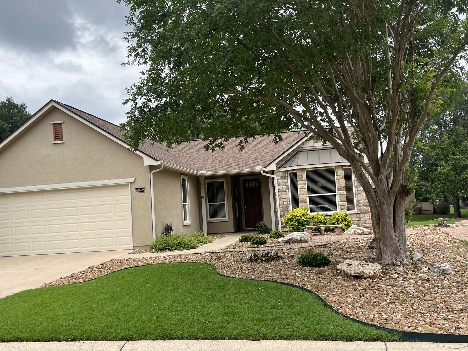Property Photo:  107 Longhorn Trail  TX 78633 
